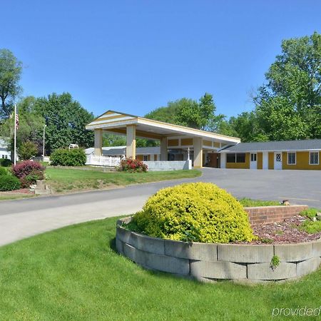 Econo Lodge Oskaloosa Eksteriør billede