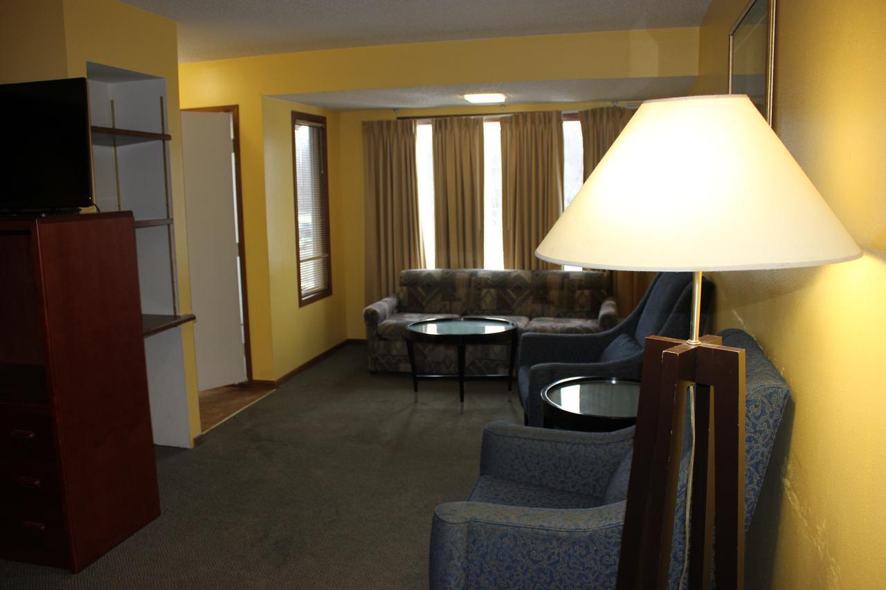 Econo Lodge Oskaloosa Eksteriør billede